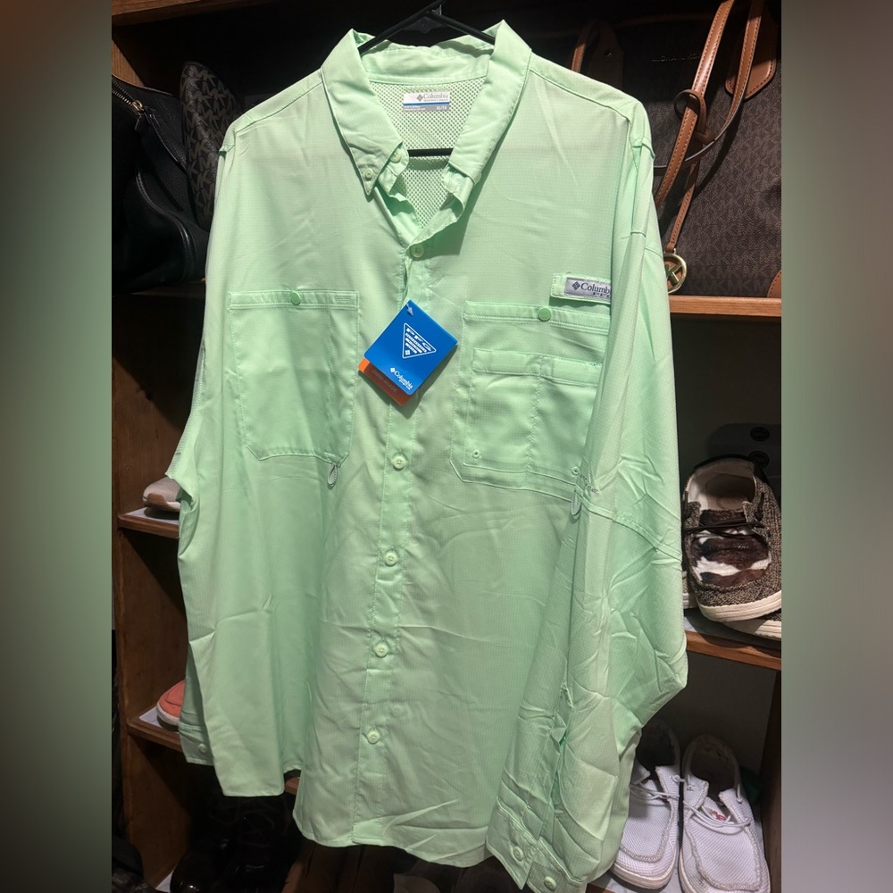 Columbia Breathable Shirt